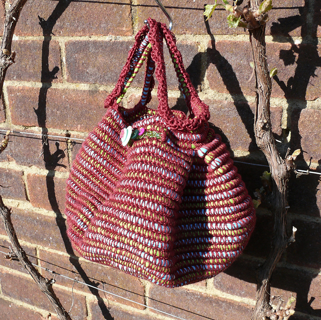 Dazzle Berry Handbag