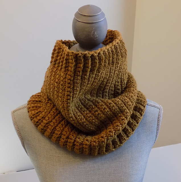 Harvard Square Cowl
