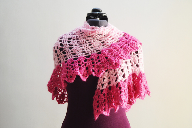 Petites Cœurs Shawl