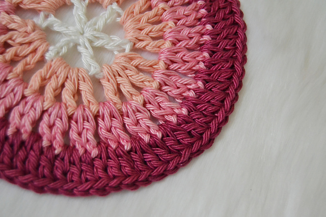 Taffeta Mini Mandala