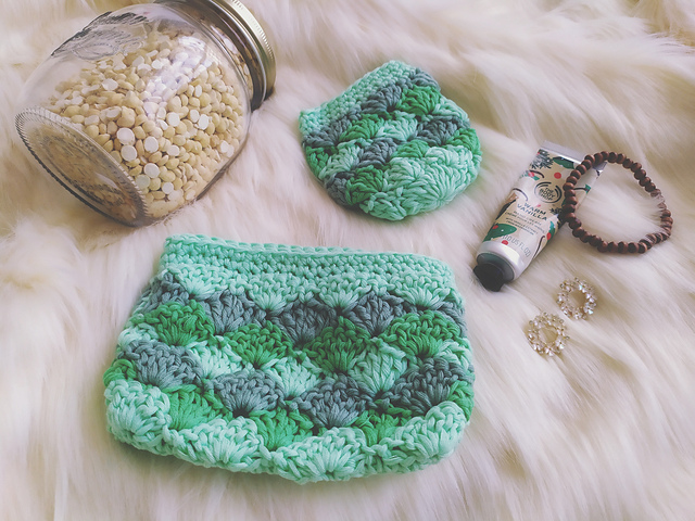 Viridescence coin purses