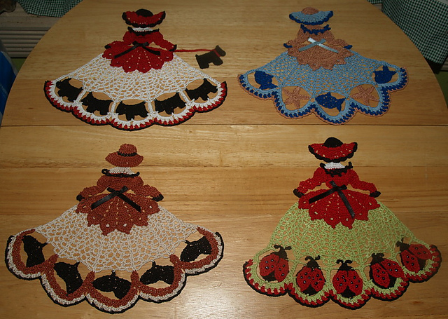 4 Crochet Girl Doily Patterns -Ladybugs-Scottie Dogs-Horses-Sea Shore