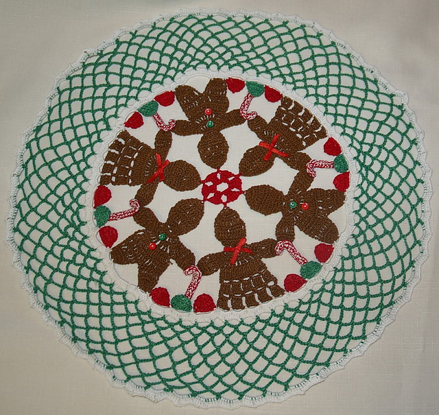 Crochet Chirstmas Gingerbread Boy Girl WIth Gumdrops Doily Pattern