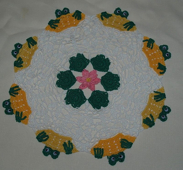 Peeking Frogs with Lilies Crochet Doily Pattern