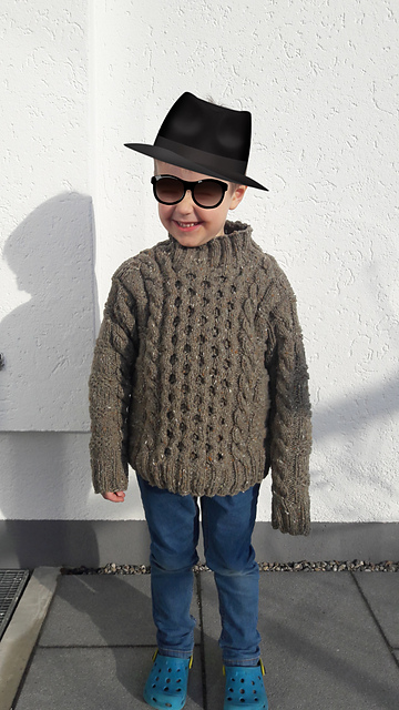 # 11 Royal Tweed Pullover