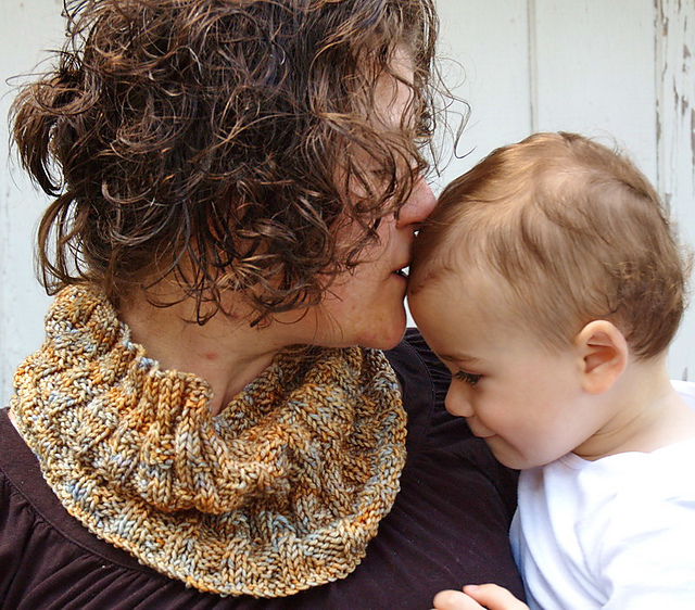 Esopus Creek Cowl