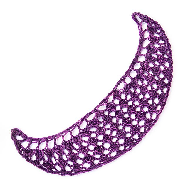Two Row Lace Crescent