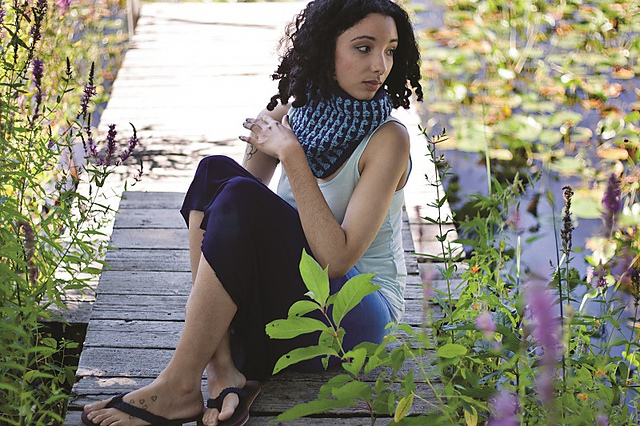 Gotita Cowl