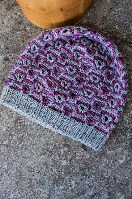 Peephole Hat