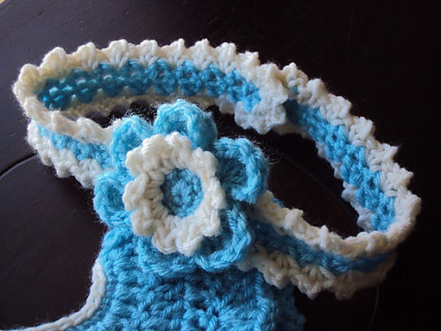 Lacy-Daisy Adjustable Headband