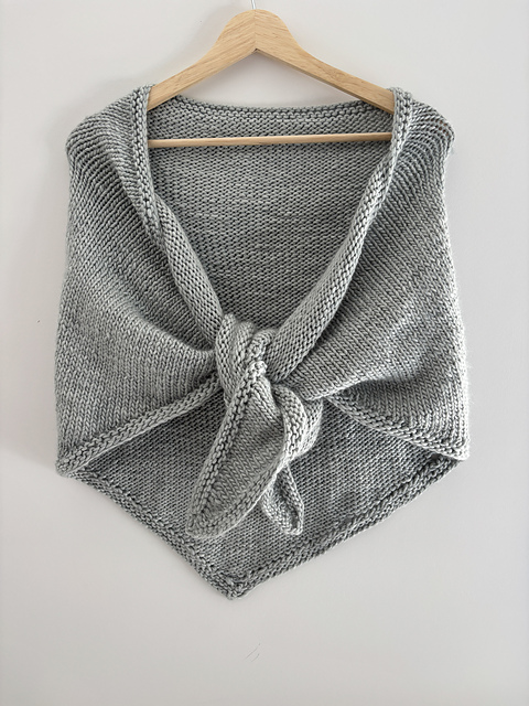 Triangle Knit Scarf