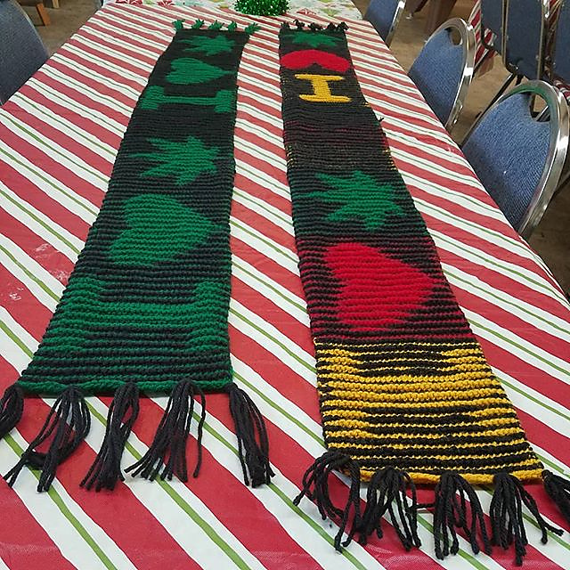 I ﹤3 Cannabis Scarf
