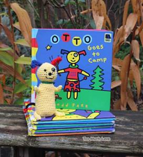 Otto the Dog Amigurumi