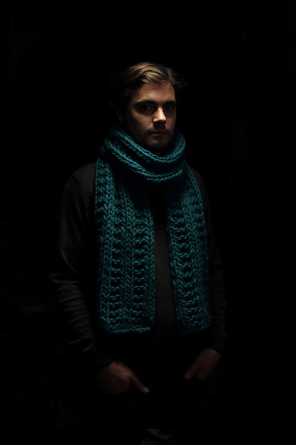 Nico Scarf
