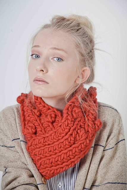 Chestnut Snood