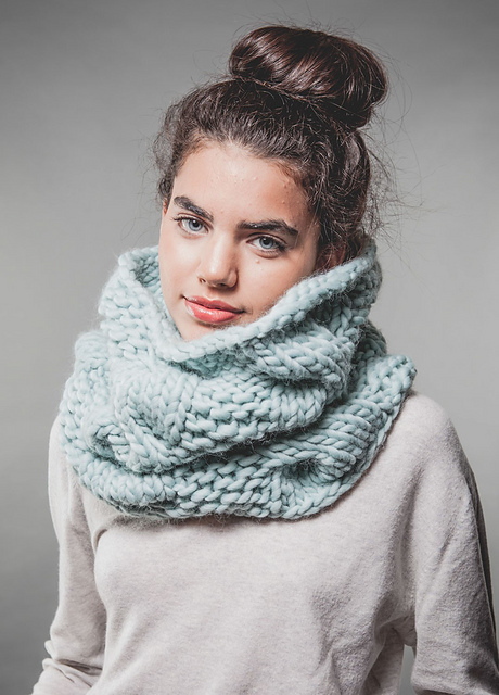 Mulholland Snood
