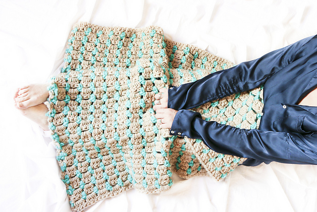 Ceilan Blanket