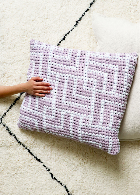 Cameo Cushion