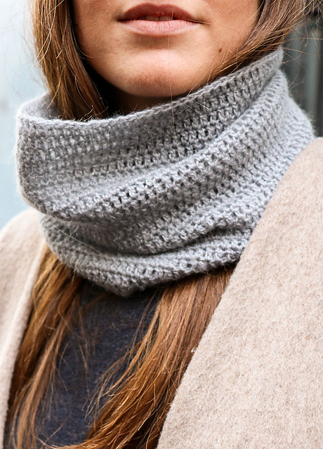 Yule snood