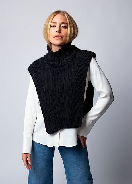Halle Cowl