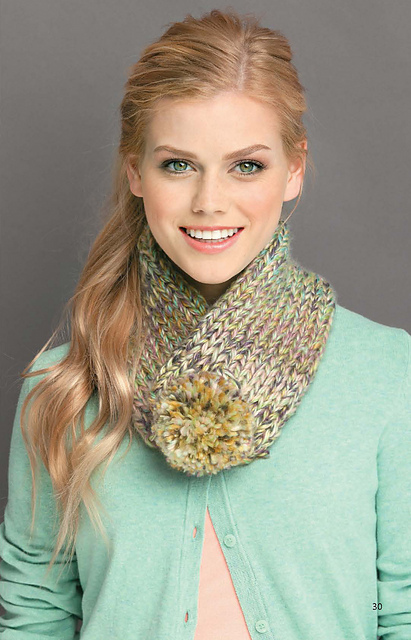 PomPom Closure Cowl