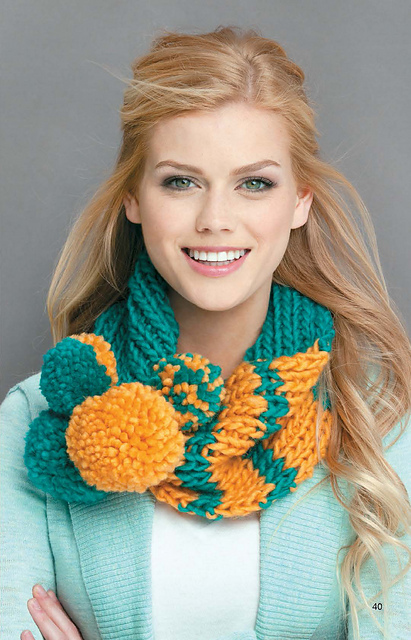 PomPom Decoration with Stripes Cowl
