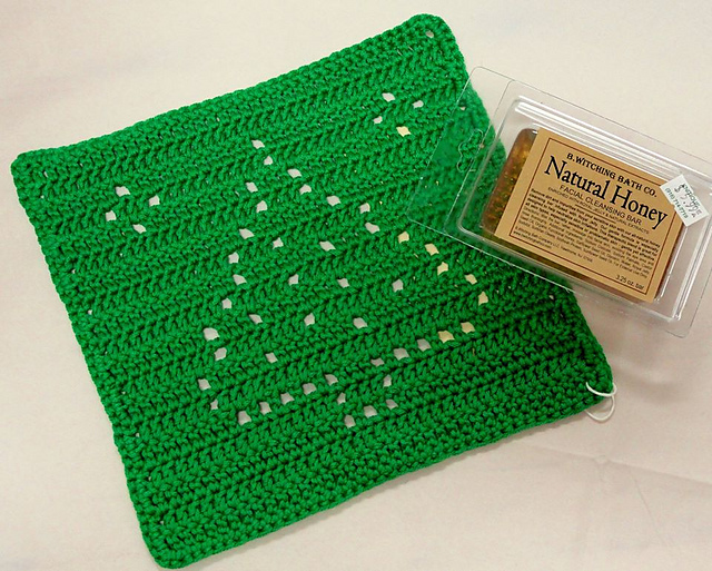 December Oh Christmas Tree Washcloth