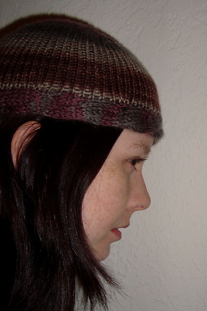 Cables On Bottom Hat