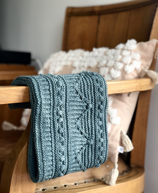 Larinda Cowl