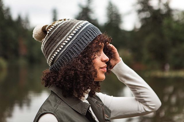 Snow Mountain Hat
