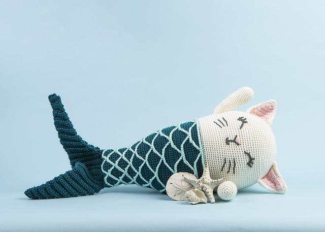 Catfish Purr-maid