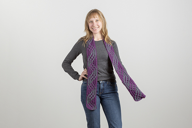 Campus Cable Scarf