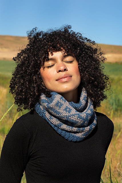 Sage Canyon Colorwork Cowl