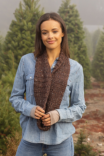 Rum Raisin Cowl