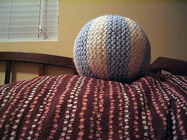Judy's 12-section Yarnball