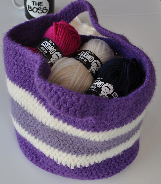 Winter Berries Bag