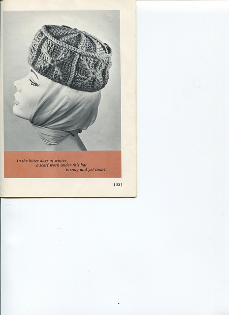 Crocheted Motif Hat B-539