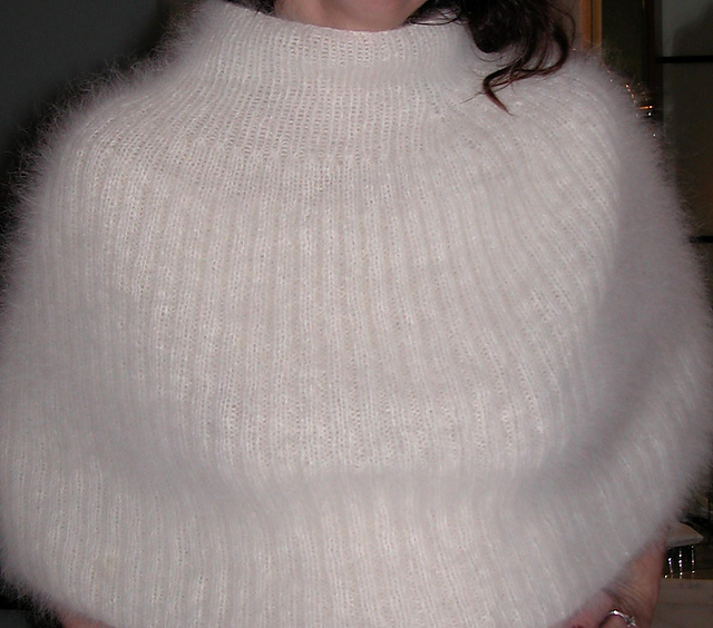 Easy Capelet