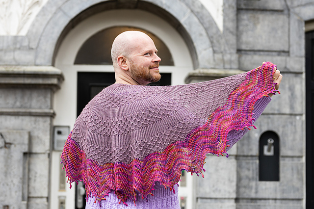 reversible cabled rib shawl