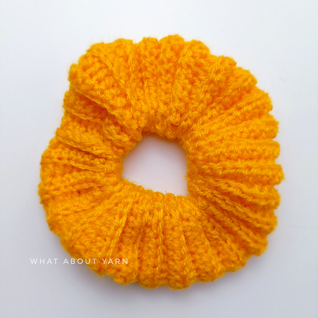 Ribbed Scrunchie