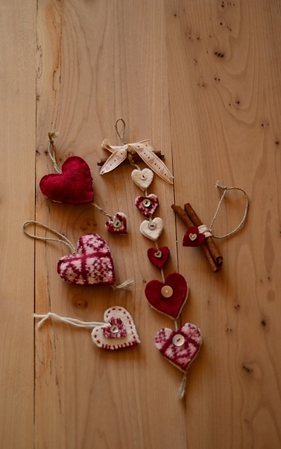 Felted hearts