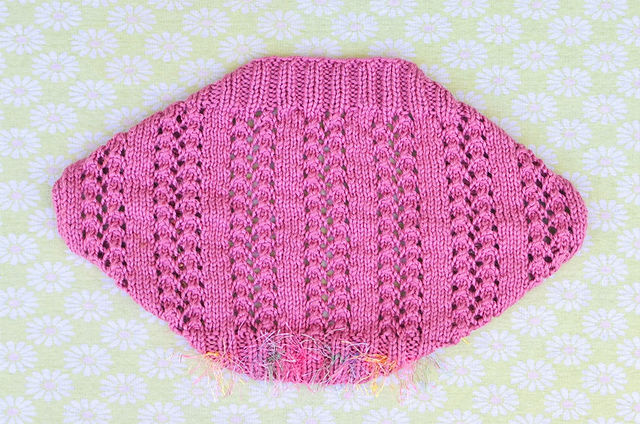 Diamonds Rib Lace Baby Shrug