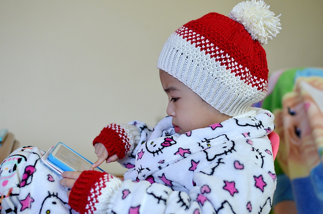 Winter Snow Hat and Mittens