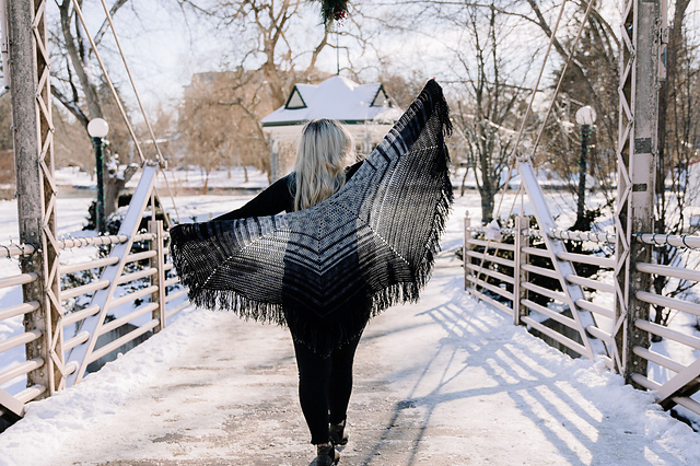 Feisty Fade Shawl