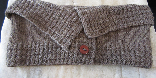 Button-Down Collar Cowl