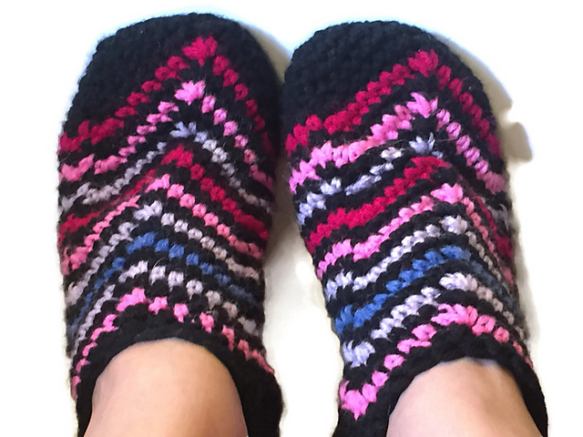 Rippling Slipper Socks