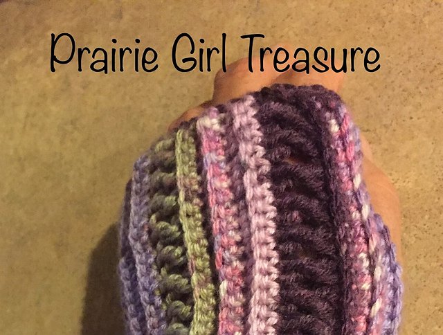 Textured Fingerless Mitt