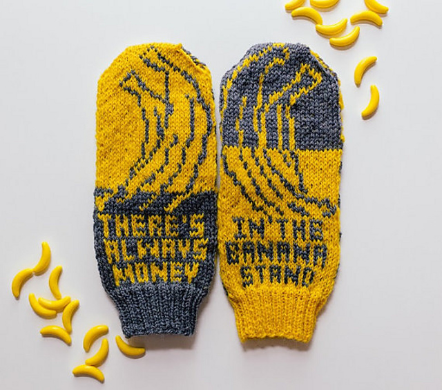 Arrested Development Knit Mittens