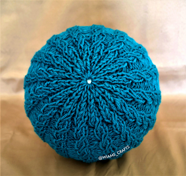 Simple Braids Hat