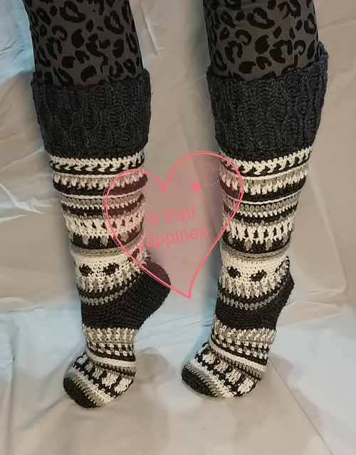 Polar night socks
